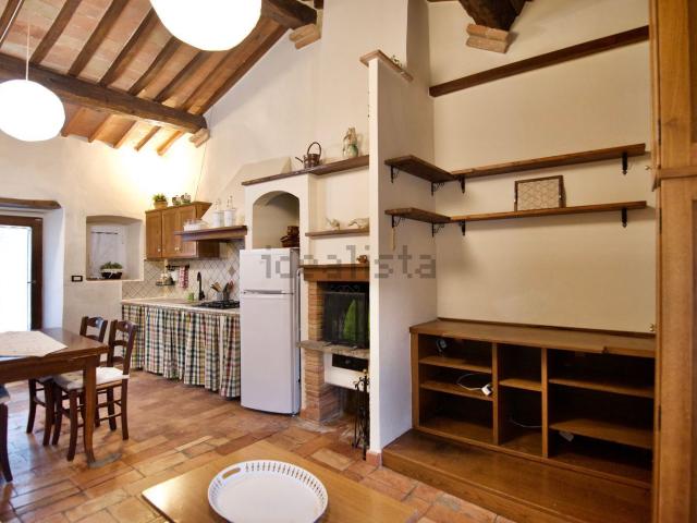 Appartamento in vendita a Sarteano, Toscana