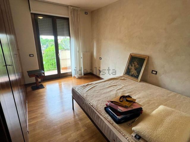Appartamento in vendita a Romano Di Lombardia, Lombardia