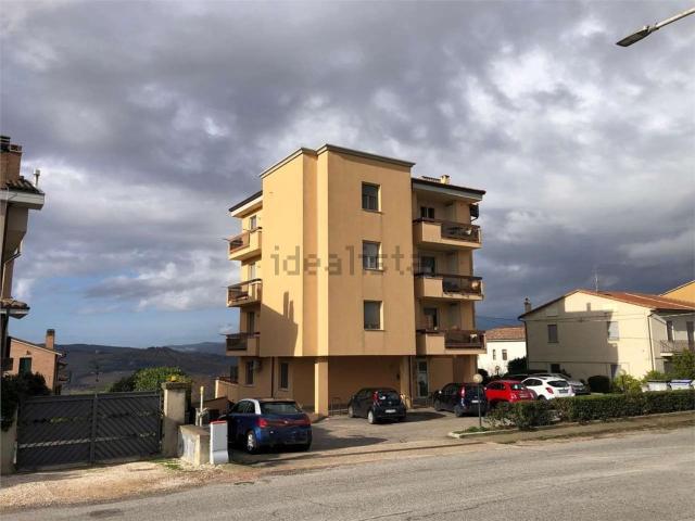 Appartamento in vendita a Izzalini, Umbria