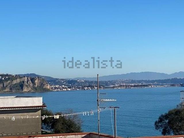 Appartamento in vendita a Corricella, Procida