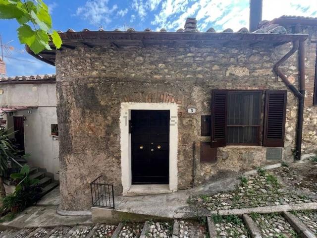Appartamento in vendita a Narni, Terni