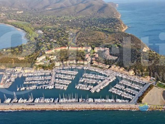 Appartamento in vendita a Castiglione Della Pescaia