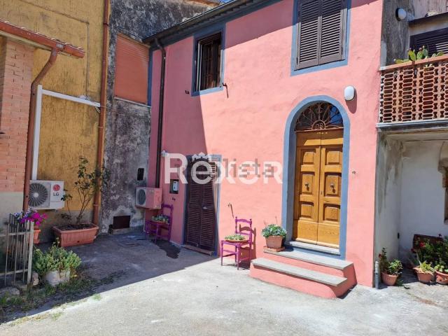 Appartamento in vendita a Torrita, Toscana