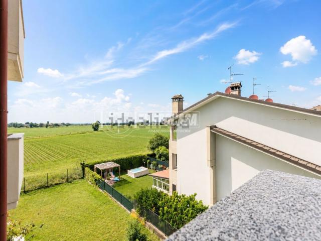 Appartamento in vendita a Abbiategrasso, Lombardia