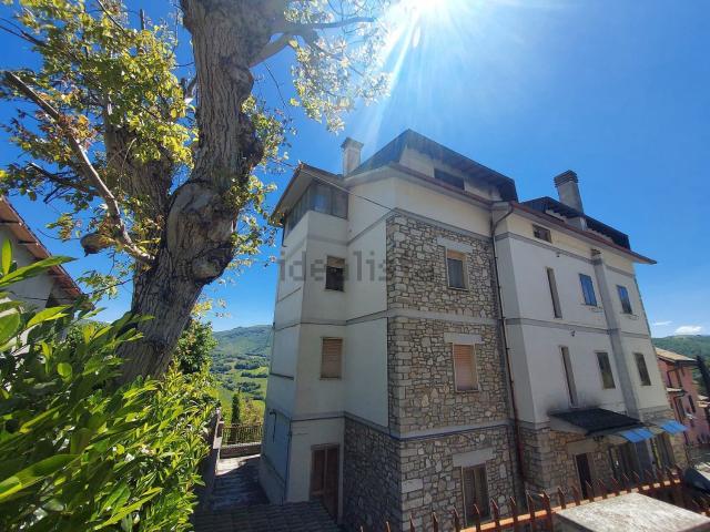 Appartamento in vendita a Monteleone Di Spoleto, Umbria