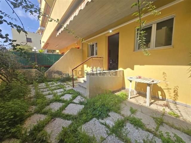 Appartamento in vendita a Colfiorito, Roma Capitale