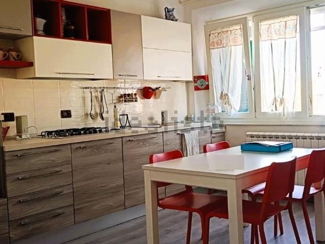 Appartamento in vendita a San Frediano a Settimo, Cascina