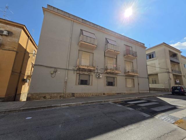 Appartamento in vendita a Quartiere Sant'Antonino, Castelvetrano