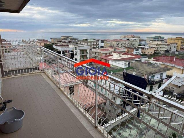 Appartamento in vendita a Mondragone, Campania