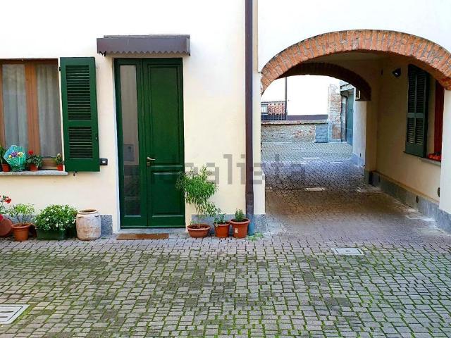Appartamento in vendita a San Colombano Al Lambro, Lombardia