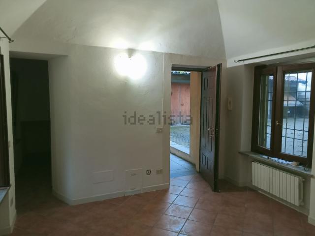 Appartamento in vendita a Tromello, Lombardia