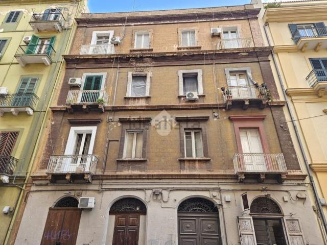 Appartamento in vendita a Taranto