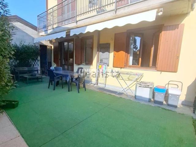 Appartamento in vendita a Baraggia, Vedano Olona