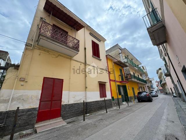 Appartamento in vendita a Caivano, Campania