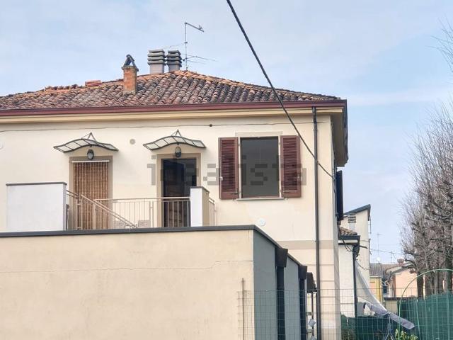 Appartamento in vendita a Castelvetro Piacentino, Reggio Emilia