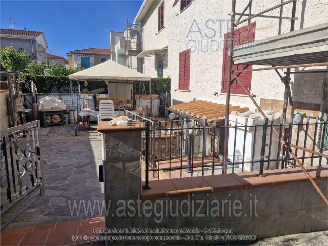 Appartamento in vendita a Marina di Cecina, Cecina