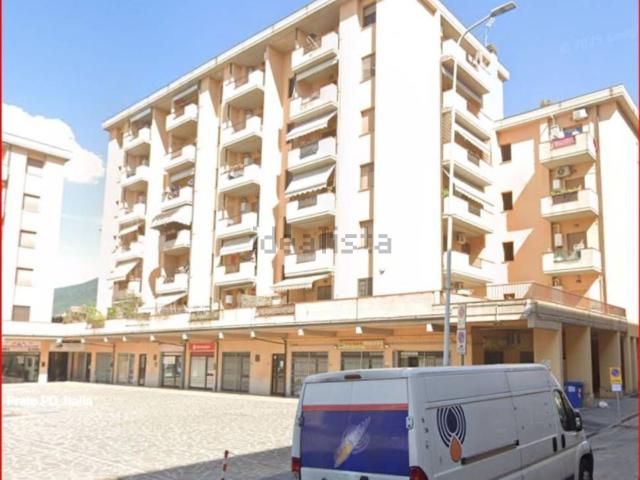 Appartamento in vendita a Prato, Toscana