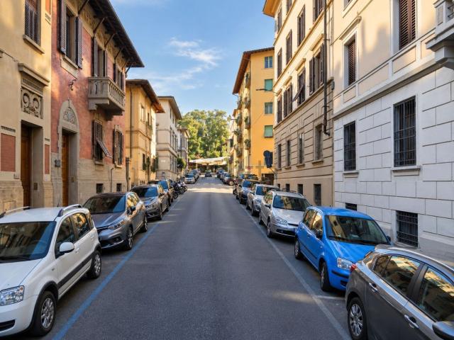 Appartamento in vendita a Quartiere 2, Firenze