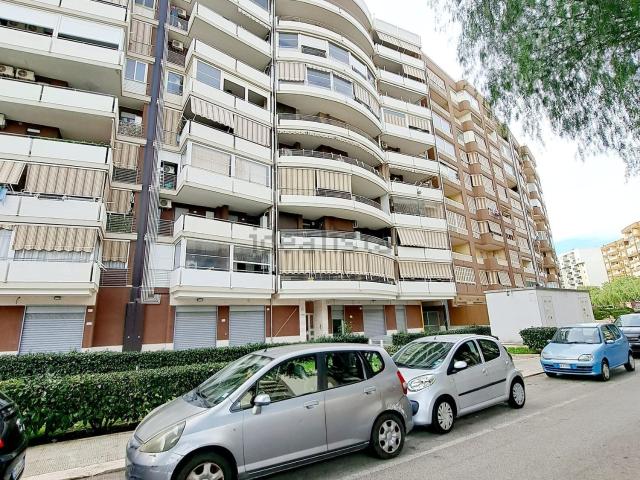 Appartamento in vendita a Municipio 3, Puglia