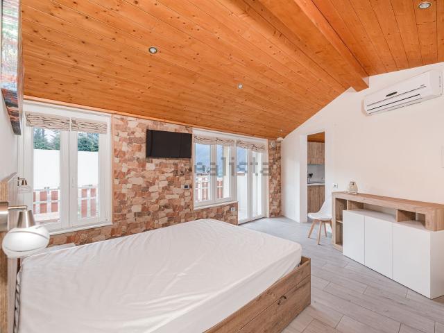 Appartamento in vendita a Sagnino, Como