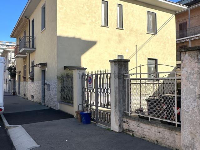 Appartamento in vendita a Circoscrizione 2, Piemonte