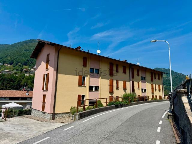 Appartamento in vendita a Comunità Montana della Valle Brembana, Sedrina