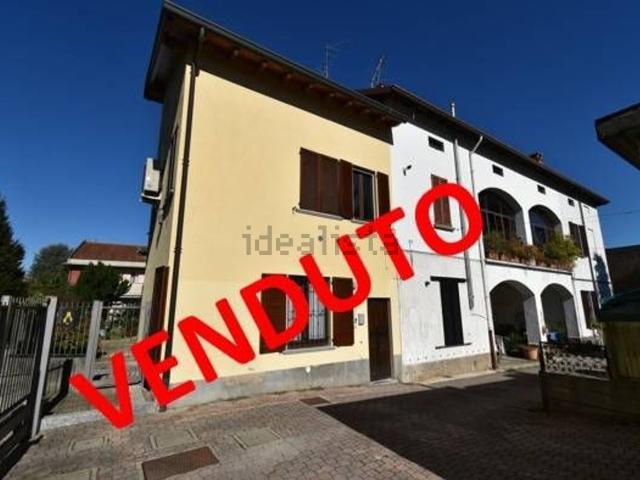 Appartamento in vendita a Villanova, Bernareggio
