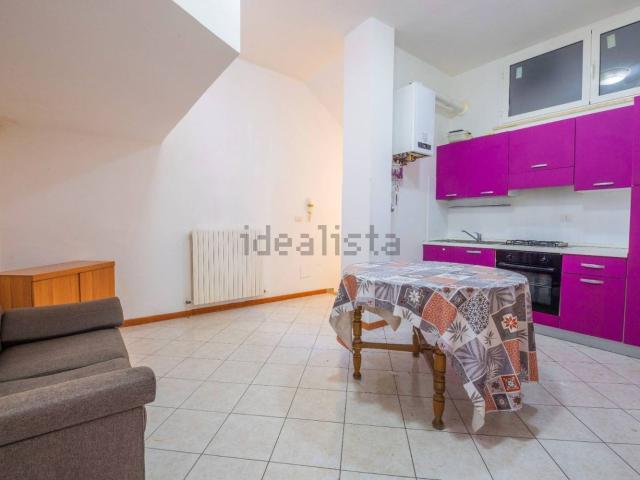 Appartamento in vendita a Marina centro, Marche