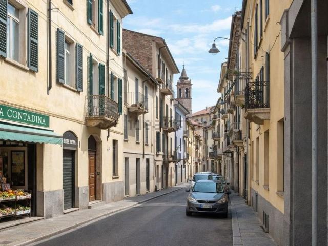 Appartamento in vendita a Acqui Terme, Alessandria