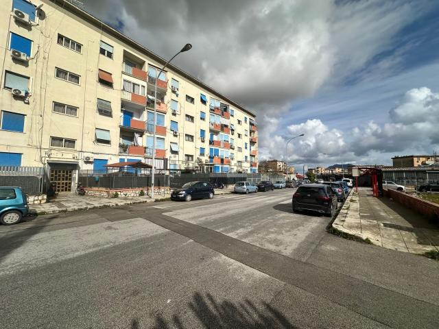Appartamento in vendita a III Circoscrizione, Palermo