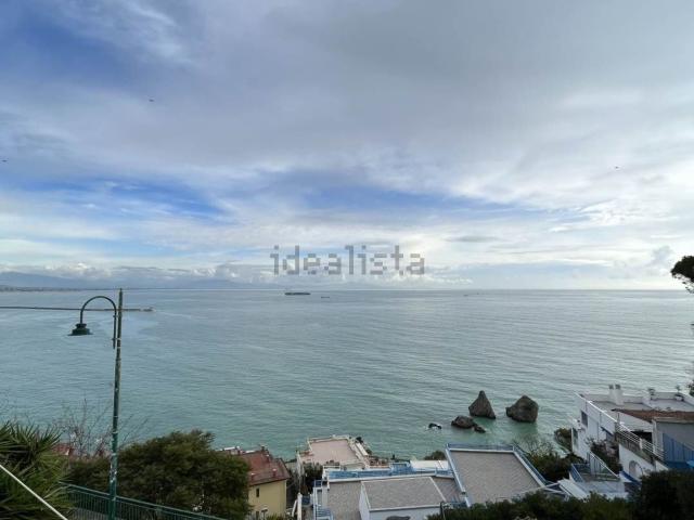 Appartamento in vendita a Vietri Sul Mare, Campania