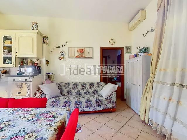 Appartamento in vendita a Brugazzo, Giussano