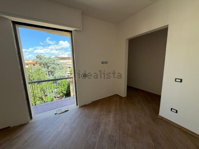 Appartamento in vendita a Quartiere 4, Firenze