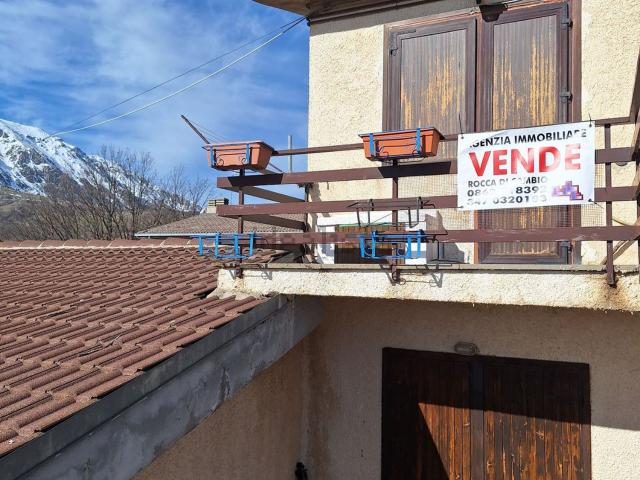 Attico in vendita a Cerri, Rocca Di Cambio