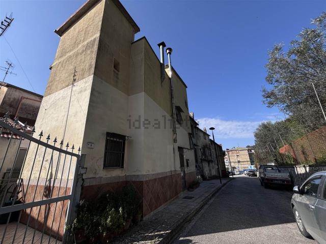 Appartamento in vendita a Olevano sul Tusciano, Ariano