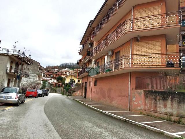 Appartamento in vendita a Pratola Serra, Campania