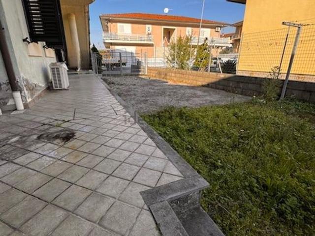 Appartamento in vendita a Montevettolini, Pistoia