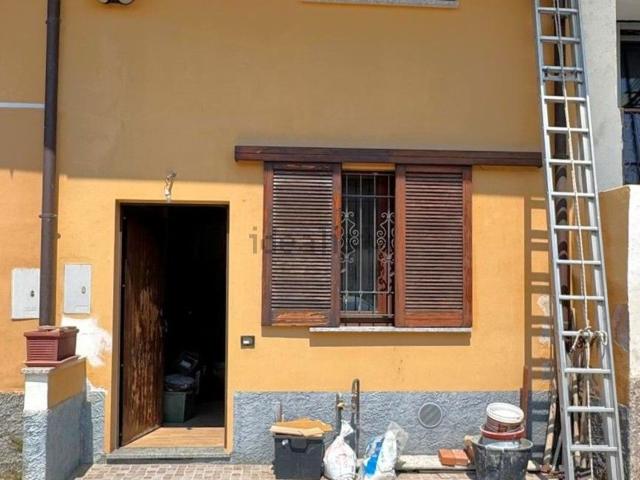 Appartamento in vendita a Corbetta, Milano