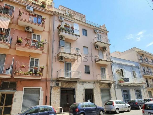 Appartamento in vendita a Municipio 2, Puglia