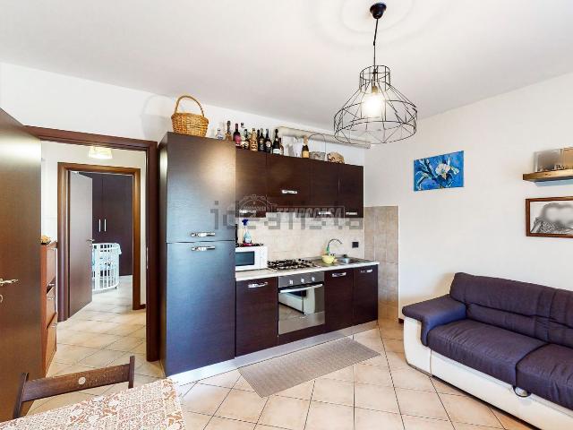 Appartamento in vendita a Abbiategrasso, Milano