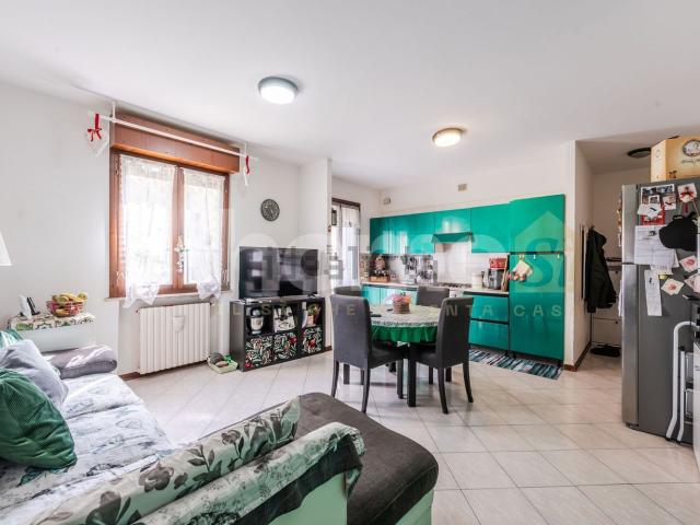 Appartamento in vendita a San Pietro esterna, Re