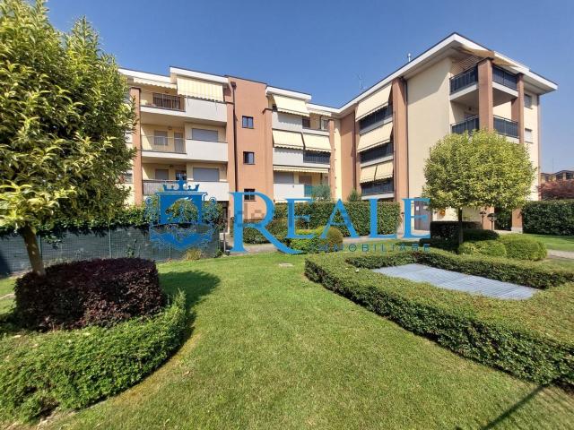 Appartamento in vendita a Sedriano, Lombardia