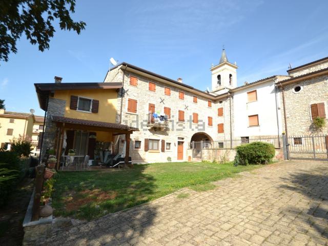 Appartamento in vendita a San Zeno Di Montagna, Veneto