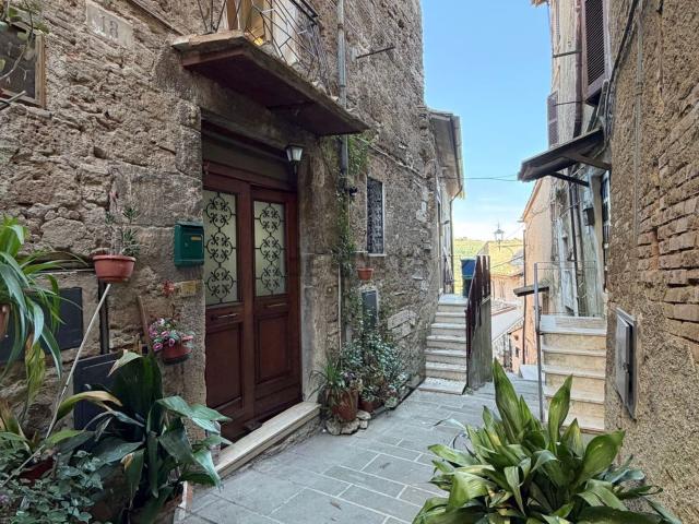 Appartamento in vendita a Orte