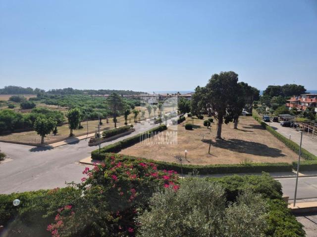 Appartamento in vendita a Capo Bianco, Calabria