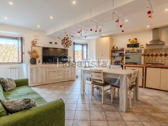 Appartamento in vendita a Viterbo, Lazio