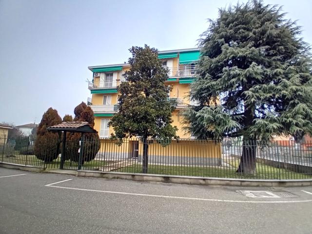 Appartamento in vendita a Lungavilla, Lombardia