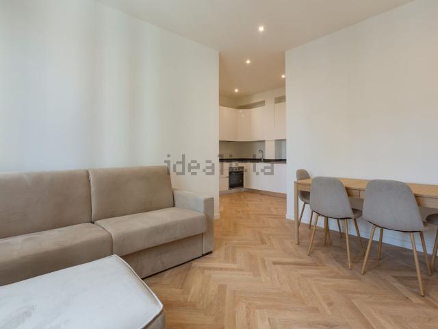 Appartamento in vendita a Municipio 9, Milano