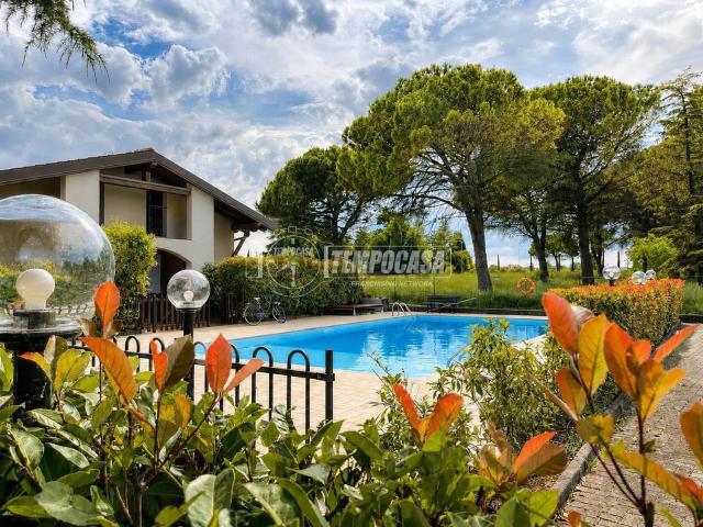 Appartamento in vendita a Peschiera Del Garda, Veneto