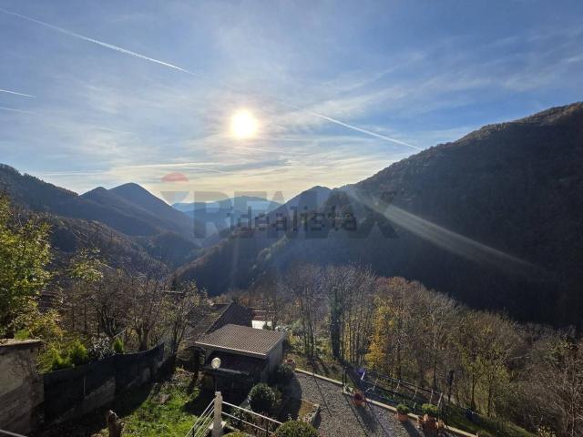 Appartamento in vendita a La Selva, Aurano